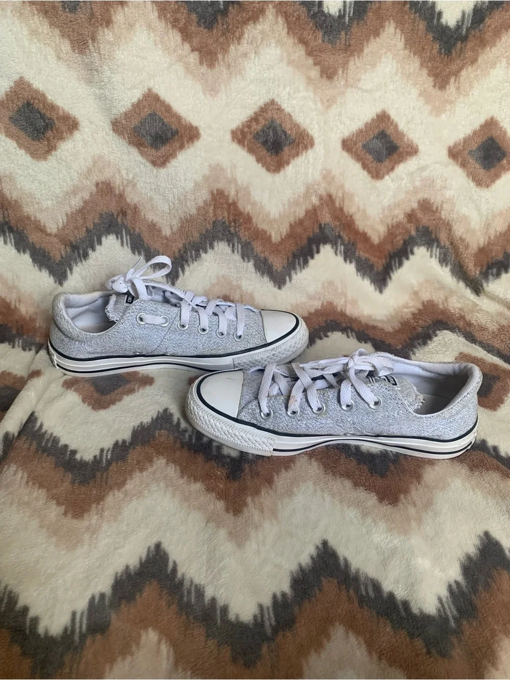 Converse Chuck Taylor All Star Madison Women's Size 7 Gray Low Top Shoes 549700F
